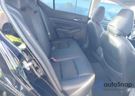 2022 Nissan Altima Sr Fwd z USA, uszkodzony, nr VIN 1N4BL4CV1NN326890